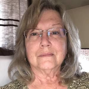 Meet your Posher, Debra